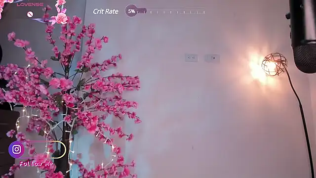 R4-V3N online show from December 21, 2024, 11:55 am