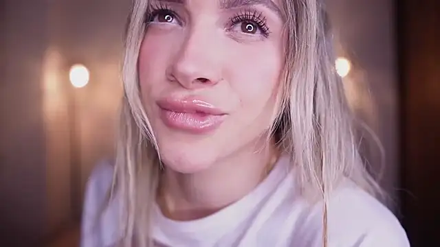 R4-V3N online show from March 3, 2025, 12:12 am