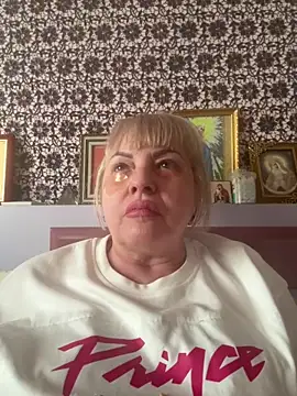 AnastasiaGrey777 online show from May 8, 2026, 8:51 am