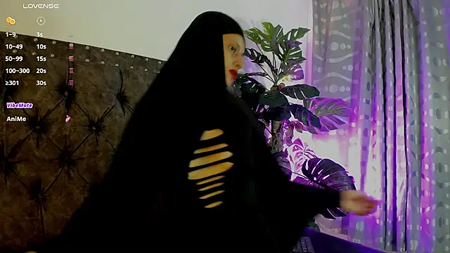 Snapshot of Anaan_01 chatting on June 17, 2026, 6:18 pm Anaan 01 online show from June 17, 2026, 6:18 pm