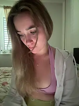 Snapshot of LillyStarr chatting on July 8, 2026, 11:44 am LillyStarr online show from July 8, 2026, 11:44 am