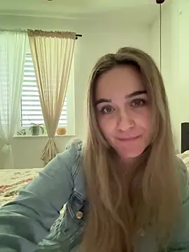 Snapshot of LillyStarr chatting on June 11, 2026, 8:44 am LillyStarr online show from June 11, 2026, 8:44 am