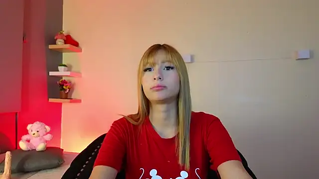 CelesteNoa online show from May 27, 2026, 12:34 pm