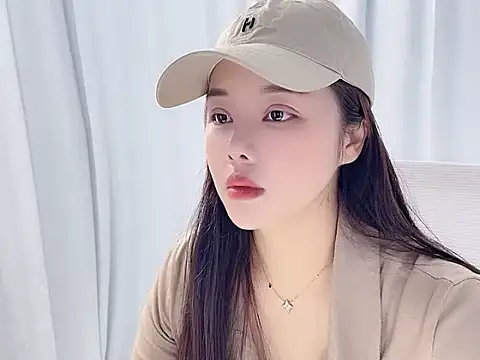 Snapshot of Qingqing19 chatting on May 16, 2026, 2:10 am Qingqing19 online show from May 16, 2026, 2:10 am