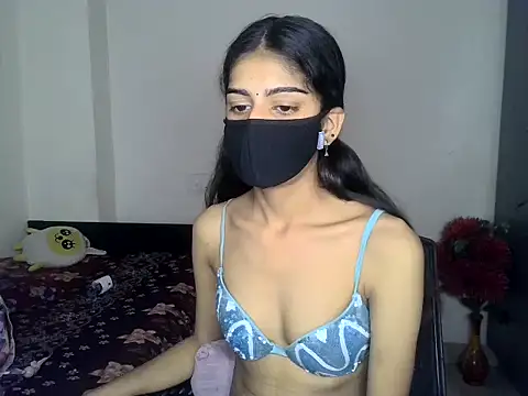 SASSY  BABY  online show from May 29, 2026, 6:19 am