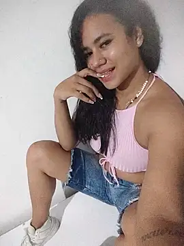 AntonellaMonroew online show from June 12, 2026, 1:47 am