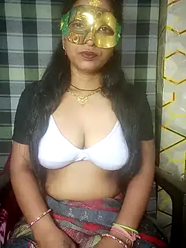 Juli 80 online show from May 22, 2026, 7:39 am