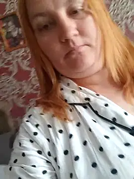 Red-HairedBeast online show from May 19, 2026, 6:53 am