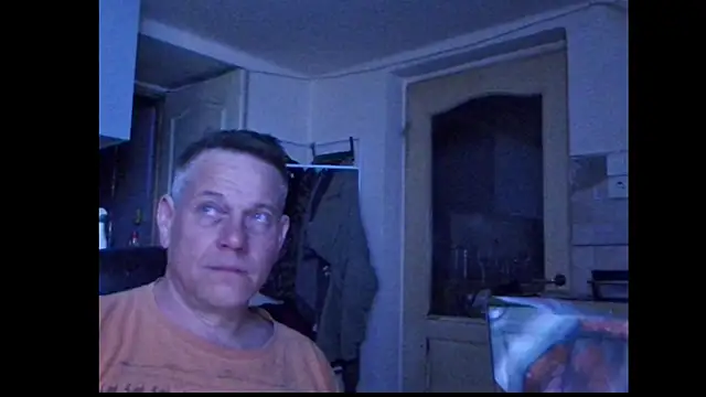 Sexycouple3518 online show from May 8, 2026, 8:01 pm