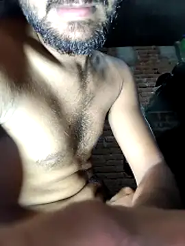 7 inch dick   online show from May 6, 2026, 5:17 pm