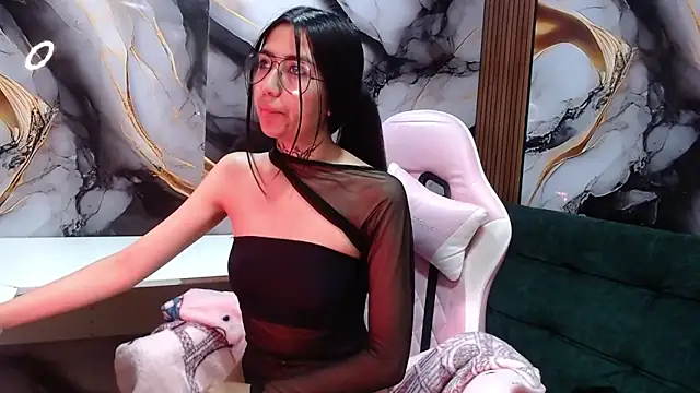 Snapshot of _aranza23 chatting on June 13, 2026, 11:52 am aranza23 online show from June 13, 2026, 11:52 am