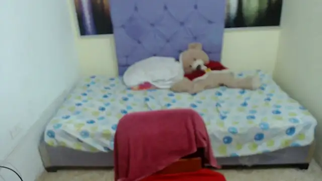 samanta sexyy1 online show from June 9, 2026, 3:35 pm