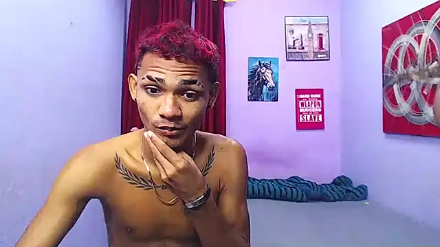 black twinks online show from July 17, 2026, 2:53 am