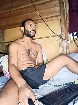 Camodick online show from November 21, 2025, 9:47 pm