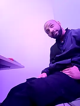 Camodick online show from April 12, 2026, 8:17 am