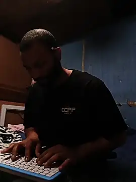 Camodick online show from September 25, 2025, 7:42 pm