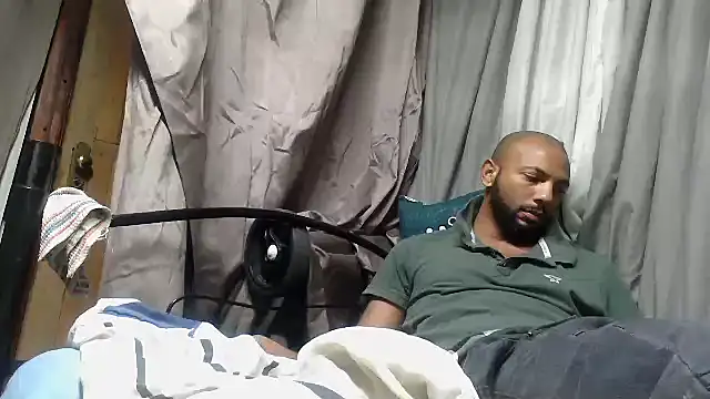 Camodick online show from March 28, 2026, 11:06 pm