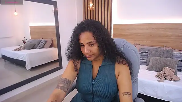 alexa forbes  online show from May 13, 2026, 2:18 am