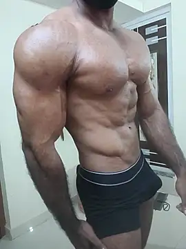 freakinsexy online show from June 18, 2026, 5:28 am