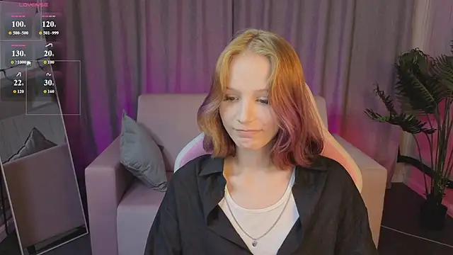 Snapshot of AliceJohansone chatting on June 19, 2026, 2:06 am AliceJohansone online show from June 19, 2026, 2:06 am