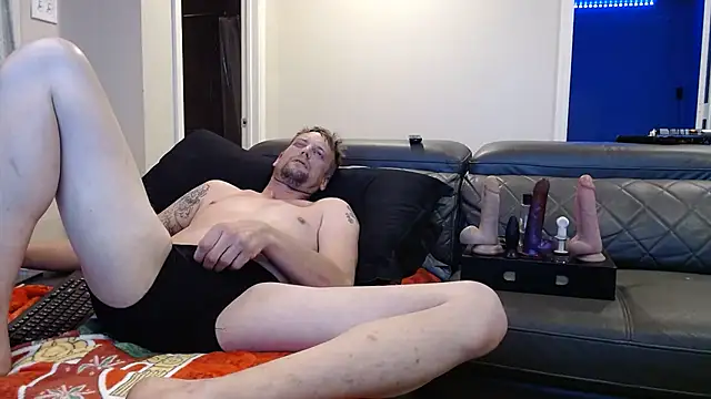 parteeboi006 online show from July 17, 2026, 4:43 am
