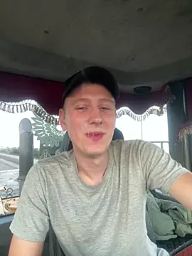 Keksik  online show from June 3, 2026, 2:33 pm
