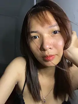 Analxx-x online show from July 27, 2026, 2:02 pm