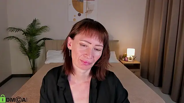 gracekellyyy online show from May 23, 2026, 4:00 am