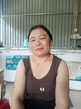 -Lytina- online show from May 30, 2026, 1:56 am