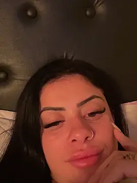 belababyy online show from May 16, 2026, 6:34 am
