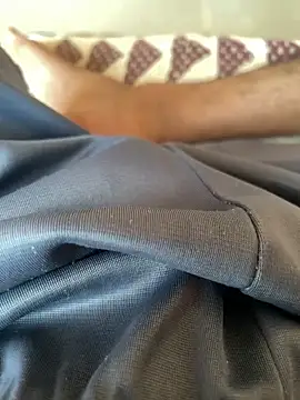 cockhornyjj online show from May 30, 2026, 7:58 am