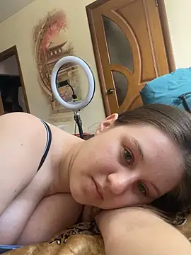 viksiss online show from June 18, 2026, 9:47 am