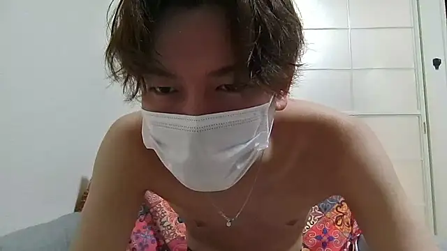 Shun-3721 online show from May 15, 2026, 1:31 pm