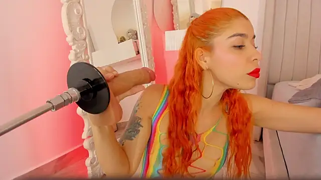  lovelymia  online show from June 2, 2026, 3:39 am