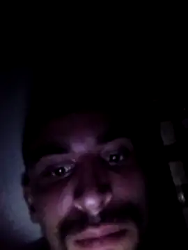 Snapshot of lucaspauzudo chatting on June 21, 2026, 2:06 am lucaspauzudo online show from June 21, 2026, 2:06 am