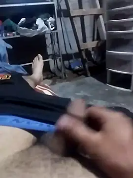 EmirComander online show from May 20, 2026, 1:24 am
