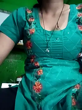 Snapshot of Sakshi_Bhabhi chatting on May 13, 2026, 6:09 am Sakshi Bhabhi online show from May 13, 2026, 6:09 am