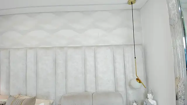 Aurora bellamont online show from May 28, 2026, 8:37 pm