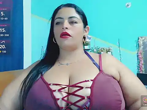Snapshot of JessicaaVega chatting on May 16, 2026, 5:39 am JessicaaVega online show from May 16, 2026, 5:39 am