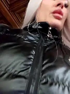 MILFBARBY online show from March 10, 2025, 8:17 am