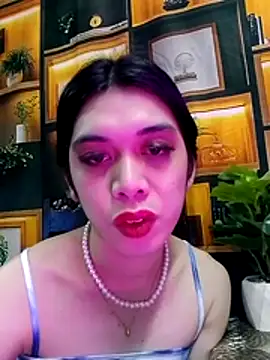 Snapshot of RoseAmarie chatting on July 18, 2026, 11:08 am RoseAmarie online show from July 18, 2026, 11:08 am