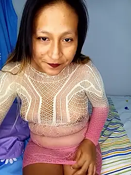 LaChatita2003 online show from May 28, 2026, 3:03 am