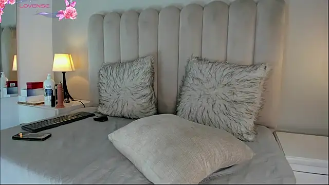 Snapshot of susan_beck chatting on July 8, 2026, 6:41 pm susan beck online show from July 8, 2026, 6:41 pm