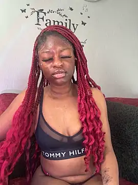 Cleosweetiex online show from May 14, 2026, 5:21 pm