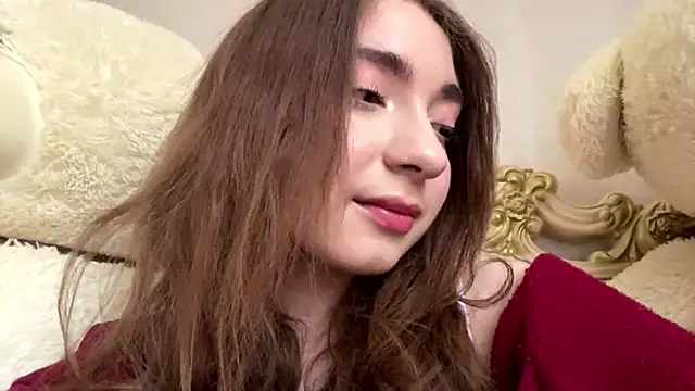 Rosie Sweety online show from May 19, 2026, 2:35 pm
