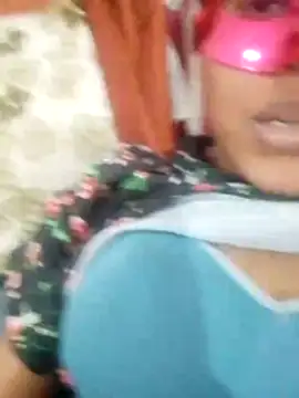 ayanloveannu online show from July 18, 2026, 7:28 am