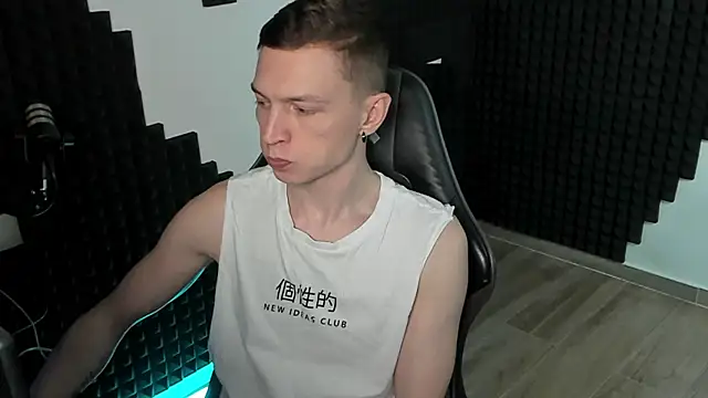 More than friend online show from June 3, 2026, 2:33 pm