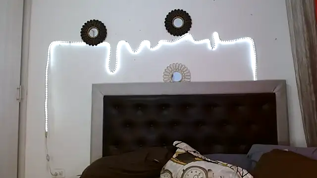 Snapshot of perverseveteranmanxxx chatting on September 27, 2025, 2:23 pm perverseveteranmanxxx online show from September 27, 2025, 2:23 pm