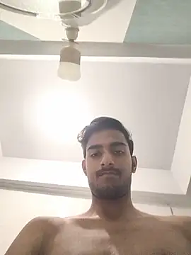skinnybigdic online show from May 28, 2026, 7:42 pm