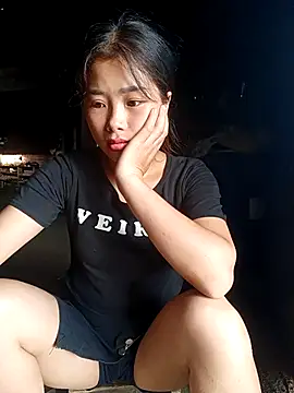 Snapshot of Kirix_adra chatting on July 5, 2026, 11:55 pm Kirix adra online show from July 5, 2026, 11:55 pm